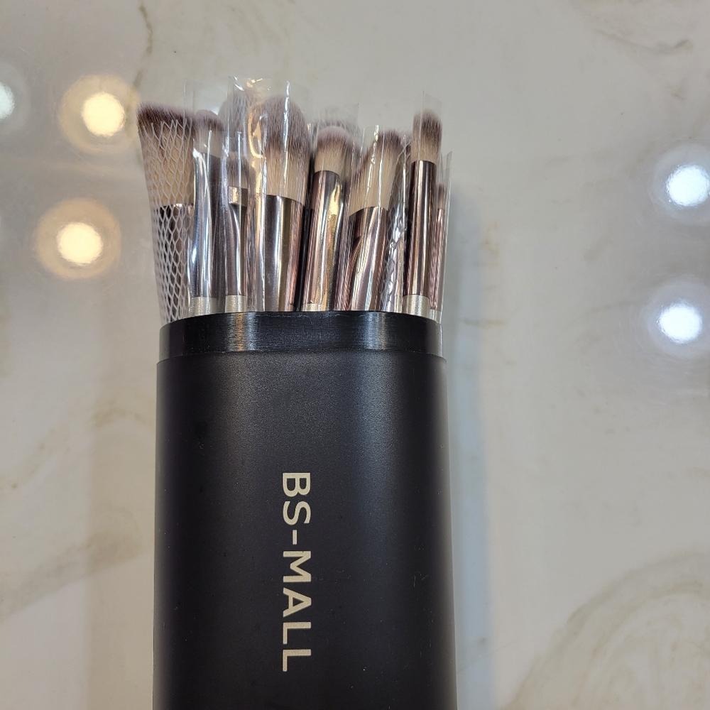 18 Piece makeup brush set